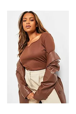 Boohoo Plus Rib Sweetheart Bodysuit