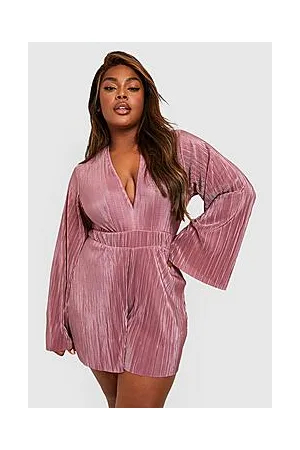 Boohoo Plus Plisse Flare Sleeve Playsuit