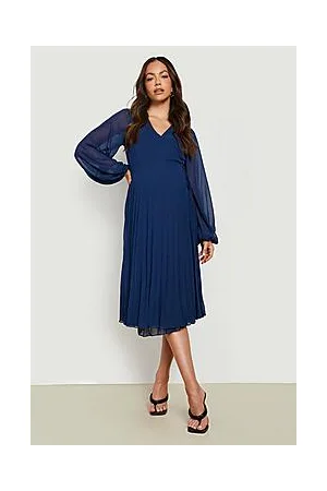 Boohoo Maternity Long Sleeve Wrap Pleated Midi Dress