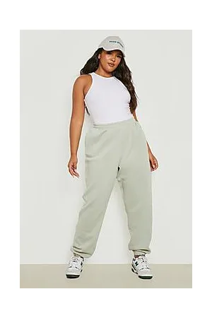 Boohoo Plus Basic Cuffed Hem Joggers