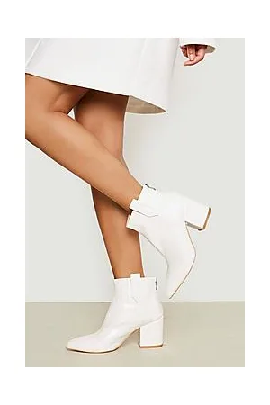 Boohoo Tab Detail Low Block Heel Ankle Boot