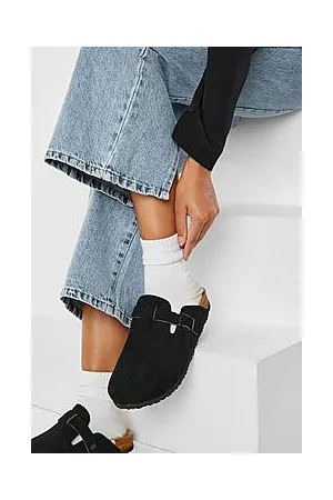 Boohoo Closed Toe Clog