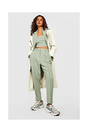 Boohoo Relaxed Fit Tapered Tailored Trousers