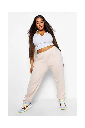 Boohoo Plus Basic Cuffed Hem Joggers