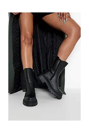 Boohoo Chunky Sole Rubber Chelsea Boots