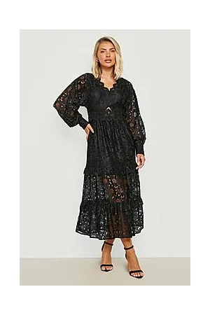 Boohoo Boutique Crochet Lace Tiered Midaxi Dress