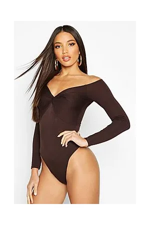 Boohoo Twist Front Off The Shoulder Bodysuit