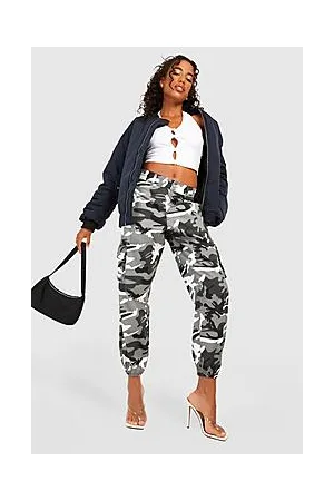 Boohoo Mid Rise Camo Boyfriend Jogger Jeans