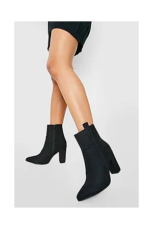 Boohoo Wide Fit Tab Detail Block Heel Shoe Boot