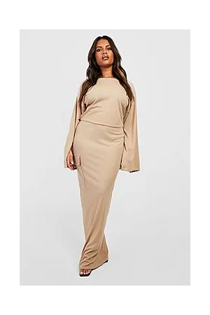 Boohoo Plus Rib Flare Sleeve Top & Cargo Pocket Maxi Skirt Co-ord