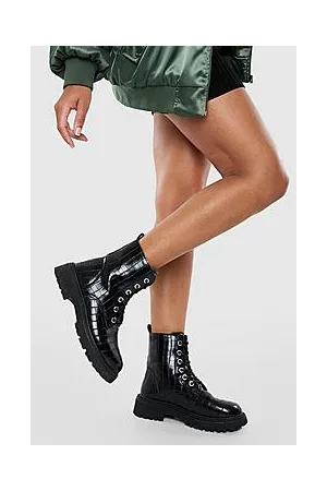 Boohoo Lace Up Chunky Croc Hiker Boots