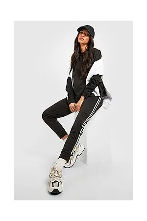 Boohoo Maternity Side Stripe Sweatshirt Tracksuit