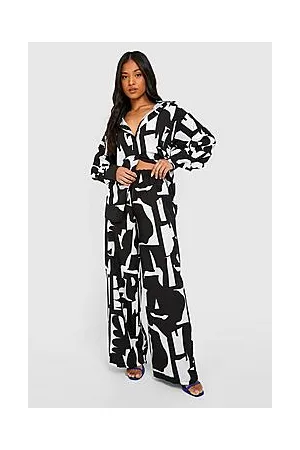 Boohoo Petite Abstract Print Wide Leg Trousers
