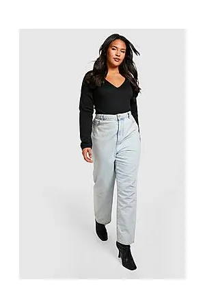 Boohoo Plus Jumbo Rib Plunge Bodysuit