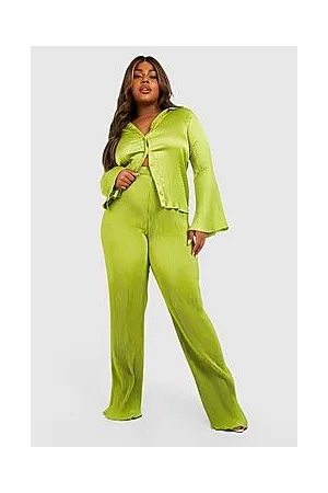 Boohoo Plus Satin Plisse Wide Leg Trouser