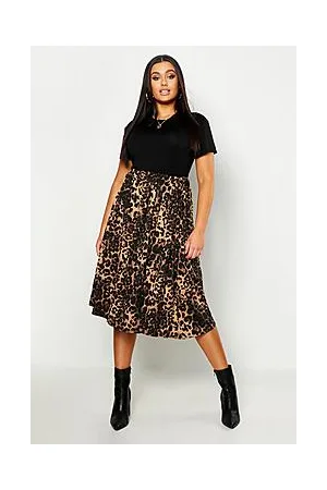 Boohoo Plus Jersey Animal Print Midi Skater Skirt