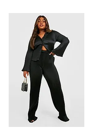 Boohoo Plus Satin Plisse Wide Leg Trouser
