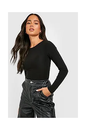 Boohoo Petite Long Sleeve Slinky Crew Neck Top