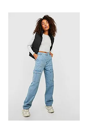 Boohoo Tall Mid Rise Cargo Boyfriend Fit Jean