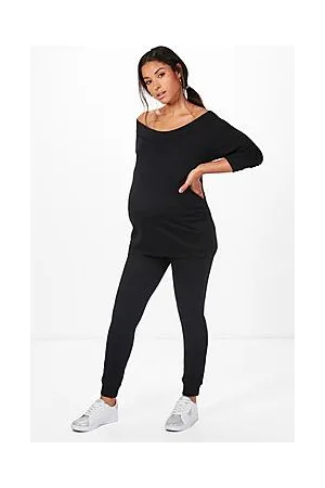 Boohoo Maternity Bardot Top & Loungewear Set