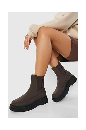Boohoo Chunky Wave Sole Chelsea Boot