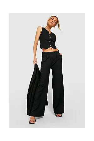 Boohoo Tall Pleat Detail Low Rise Wide Leg Trousers