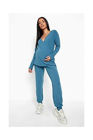 Boohoo Maternity Nursing Wrap Top Loungewear Set