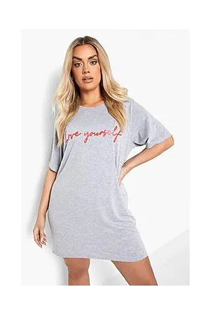 Boohoo Plus Love Yourself Slogan Night Tee