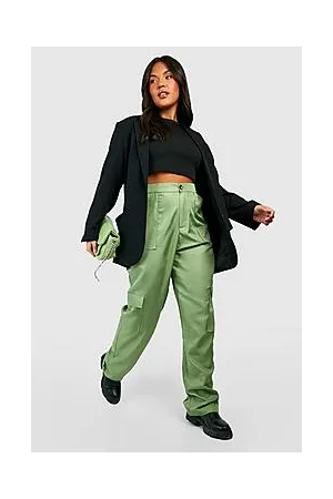 Boohoo Plus Pocket Detail Cargo Trouser