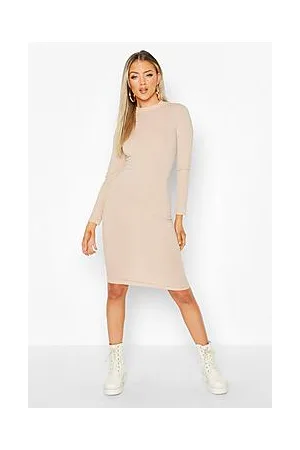 Boohoo Basics Ribbed High Neck Long Sleeved Midi Dress