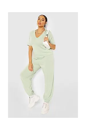Boohoo Plus V Neck T-Shirt Tracksuit