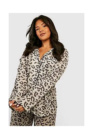 Boohoo Plus Lion King Button Through Pyjama Trouser Set