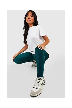 Boohoo Petite Velvet Rib Legging