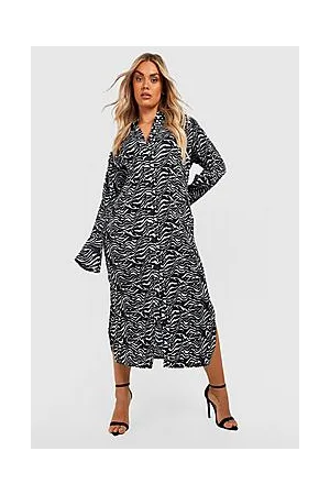 Boohoo Plus Premium Plisse Zebra Shirt Dress