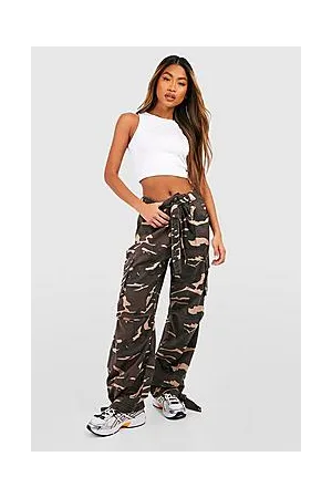 Boohoo Belted Camo Tie Hem Baggy Cargo Pants