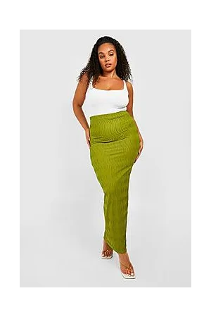 Boohoo Plus Textured Ripple Rib Tube Maxi Skirt