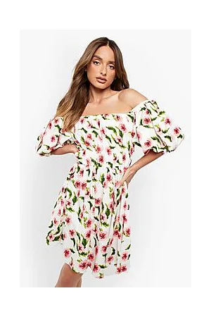 Boohoo Floral Off The Shoulder Rouched Skater Dress