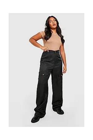 Boohoo Plus V Waistband Pocket Cargo Trouser
