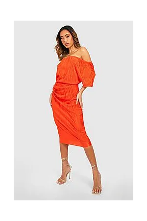 Boohoo Off The Shoulder Plisse Midi Party Dress