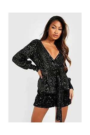Boohoo Sequin High Waist Fitted Short