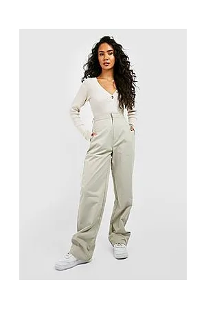 Boohoo Knitted V Neck Bodysuit With Button Detail