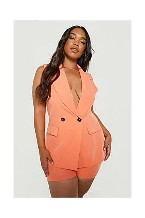 Boohoo Plus Sleeveless Blazer
