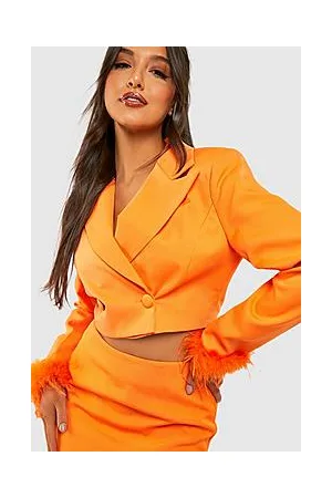 Boohoo Feather Hem Cropped Tailored Blazer
