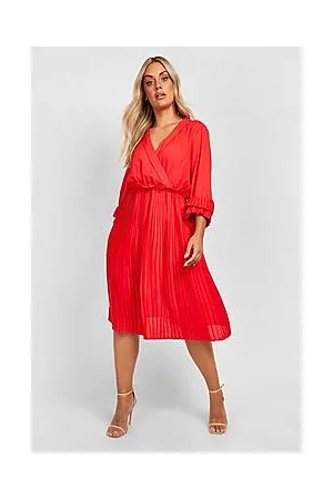 Boohoo Plus Ruffle Detail Pleated Midi Dress