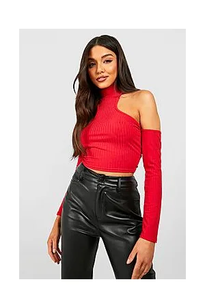 Boohoo Rib Shoulder Cut Out Crop Top