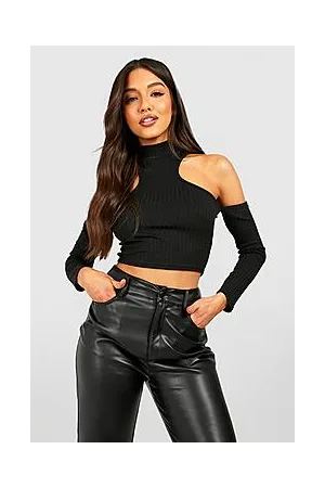 Boohoo Rib Shoulder Cut Out Crop Top