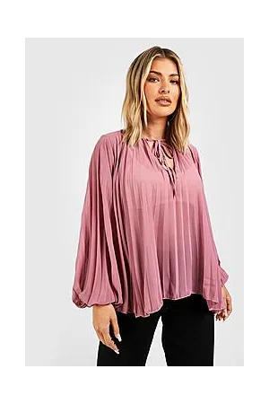 Boohoo Chiffon Collarless Pleated Blouse