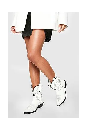 Boohoo Contrast Stitch Embroidered Western Cowboy Boots