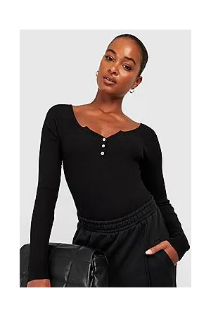 Boohoo Tall V Knitted Bodysuit With Button Detail