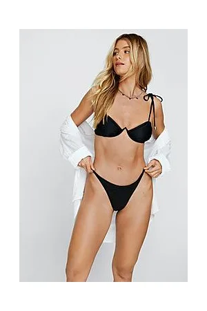 Boohoo Recycled V Wire Tie Shoulder Bikini Set